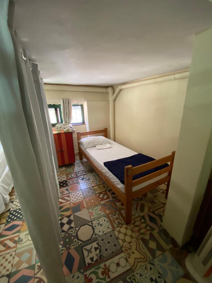Hostal Maresias Do Leme *